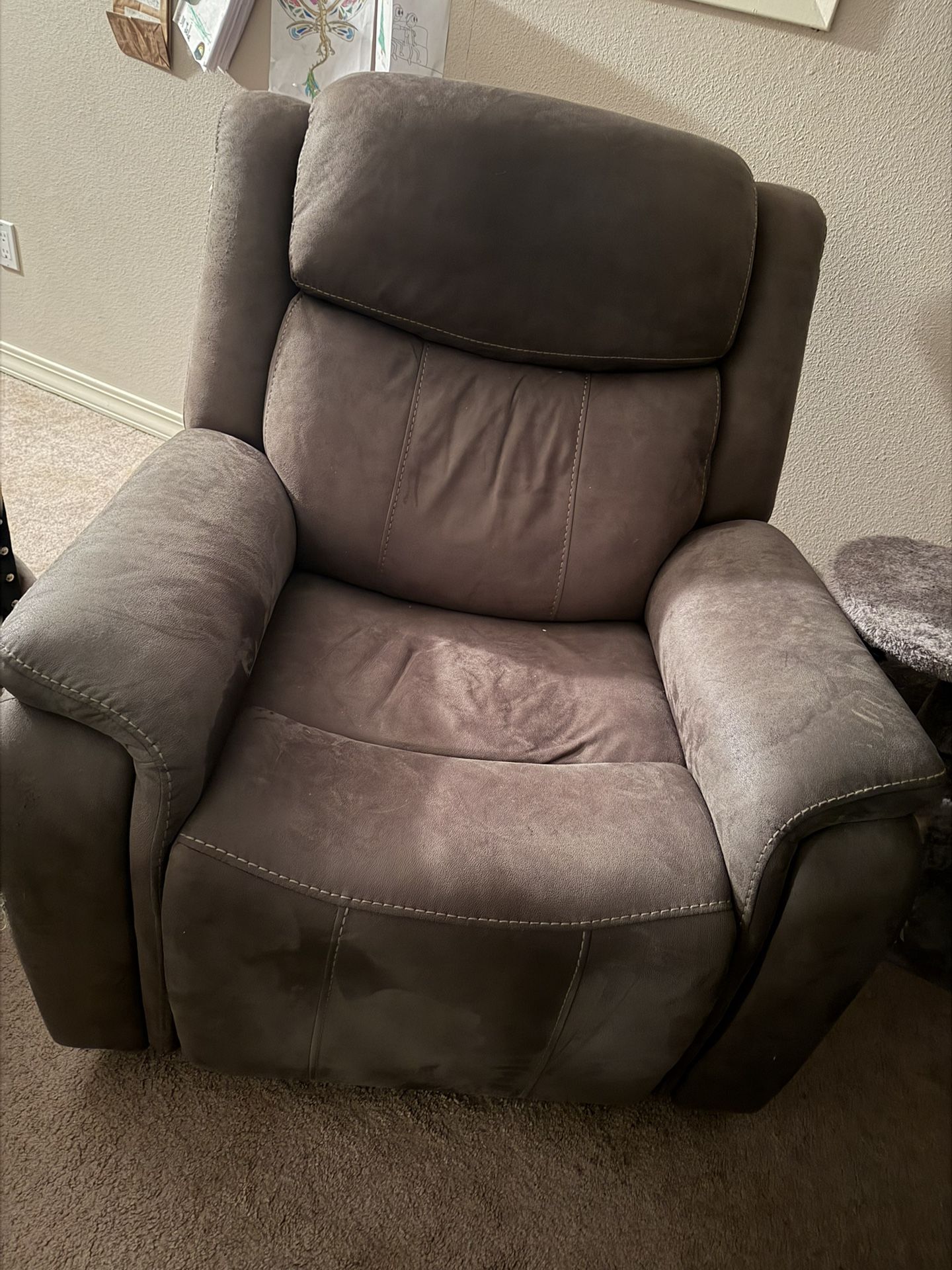 Electric Recliner, Make Offer