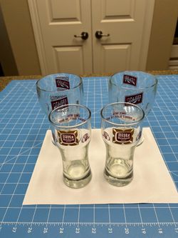 BREWERIANA Vintage Collectible Beer Glasses Blitz & Schlitz thumbprint goblets 70s