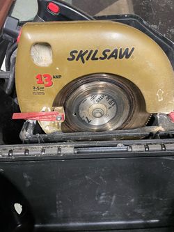 Skilsaw 13 Amp Circular Saw