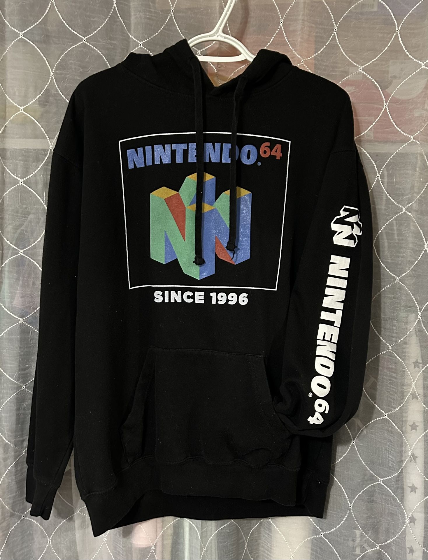 2019 Nintendo 64 Hoodie Since 1996 Black Sweater Sweatshirt Gamer Adult size L