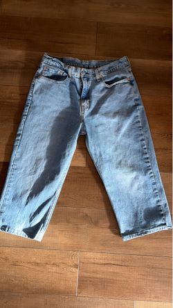 Women’s Levi’s Capris