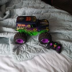 Monster Truck