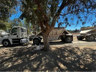 Bottoms dump truck help wanted