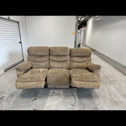 Comfy Nice Brown Couch 🔥🔥