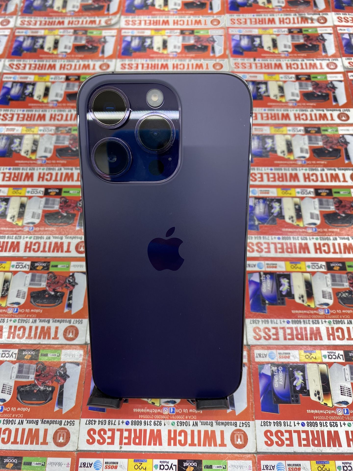 used iphone 14 pro 256 GB unlocked 