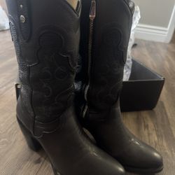 Boots Cuadra