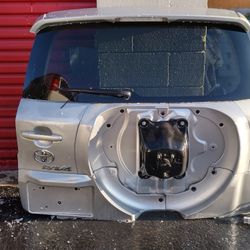 06/2011 Toyota Rav -4 Silver Tailgate Parts 