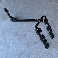 Bell Bike Rack / 4 Bikes / Hitch Mount - EC!
