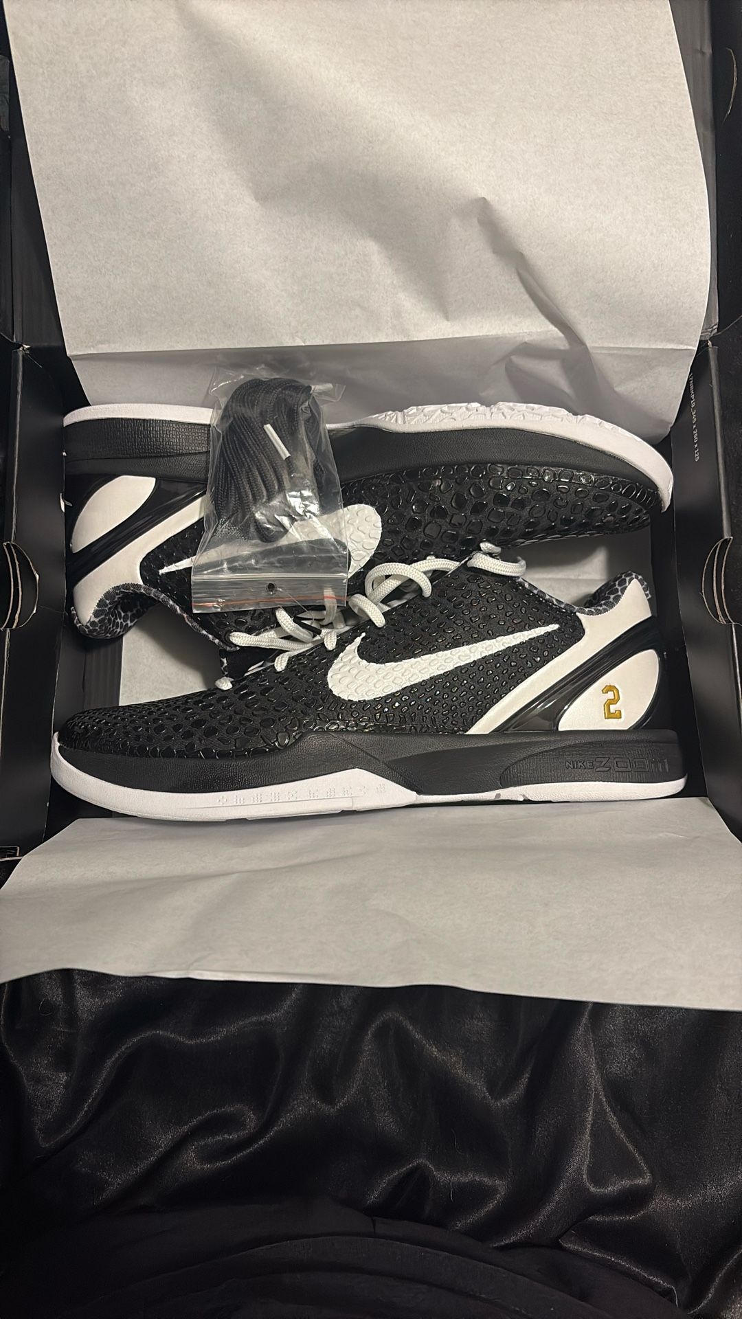 WTN Kobe 8 Mambacita Sweet 16