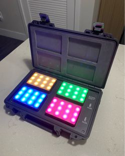 Aputure MC 4-Light Travel Kit with Charging Case