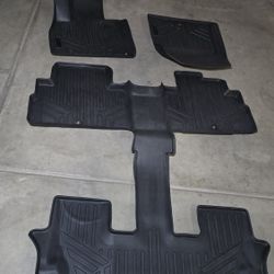 Kia Telluride   All Weather Custom Mats