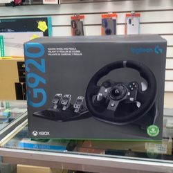 Logitech G920 Xbox Driving Force Racing Wheel & Pedal for Xbox