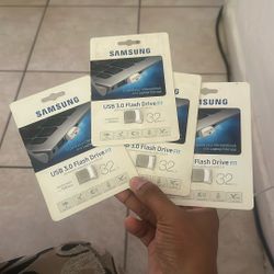 Samsung USB 3.0 Flash Drive 32gb 