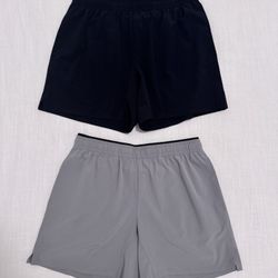 Men’s Chubbies Short Set Of 2 Black And Gray Size Small 5.5 Inch Inseam 