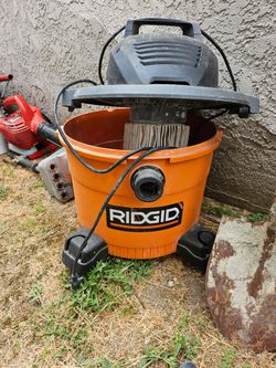 Ridgid  vacuum wet/dry