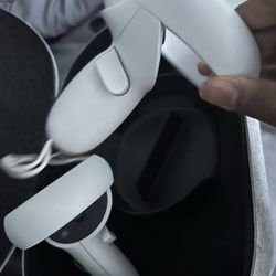 oculus quest 2 only been played around 5-6 times