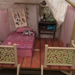 American Girl Doll Hut 