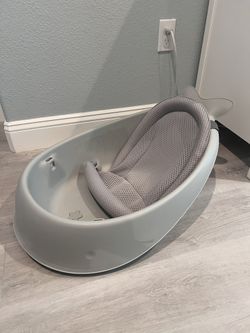 Skip Hop Baby Bath Tub