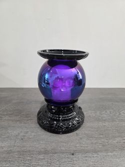 Bath and bodyworks Light up Skull Candle Pedestal