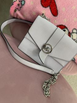 Micheal Kors Purse For Sale ! 