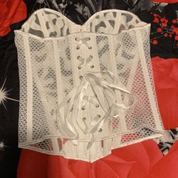 BRAND NEW Never Used WHITE LACE UP CORSET 👑