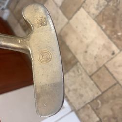 1970s TaylorMade Green Velvet Putter 101 Head 24k Plate Which Has Some Wear . 