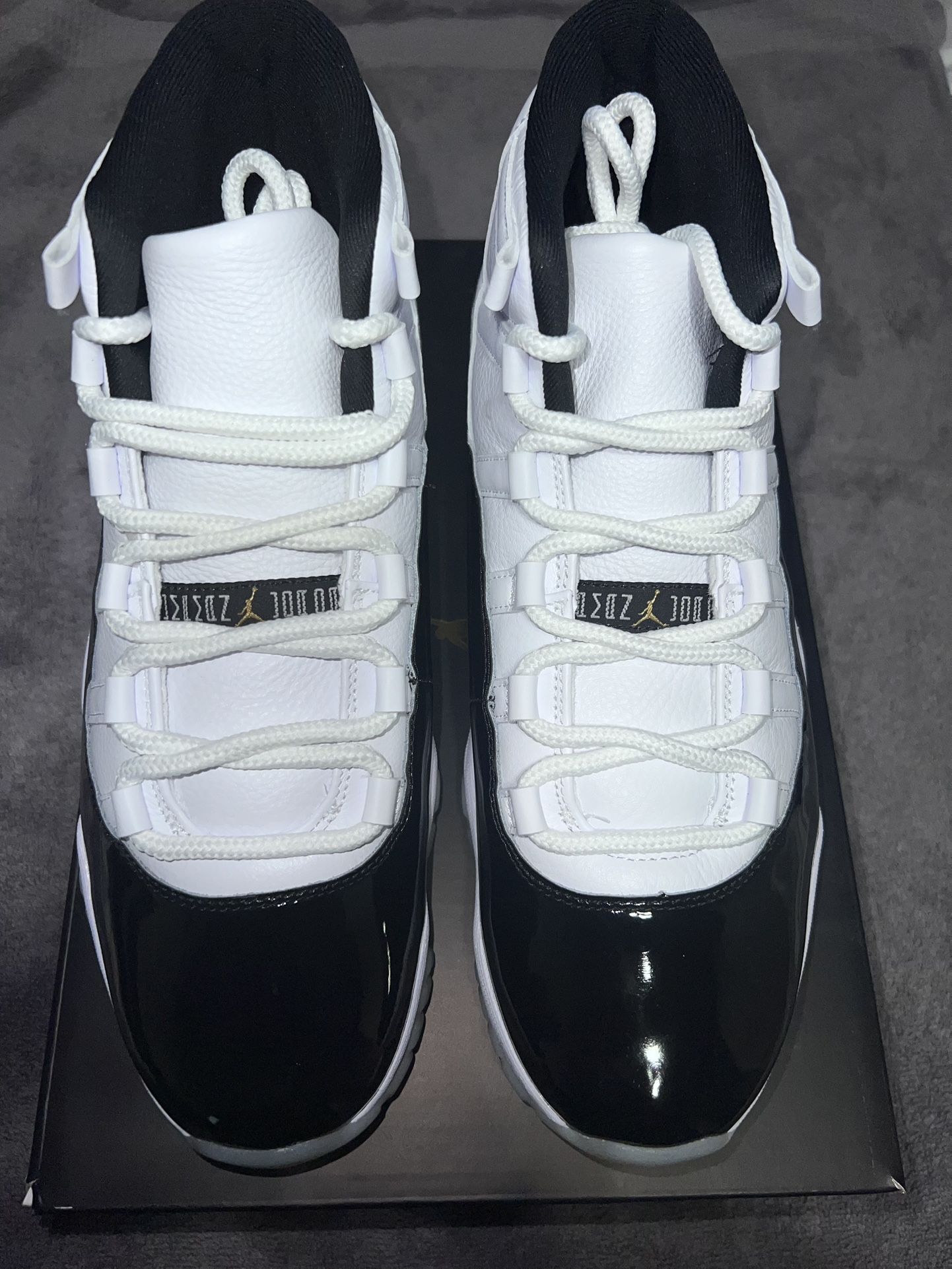 Air Jordan 11 Gratitude Size 10.5 