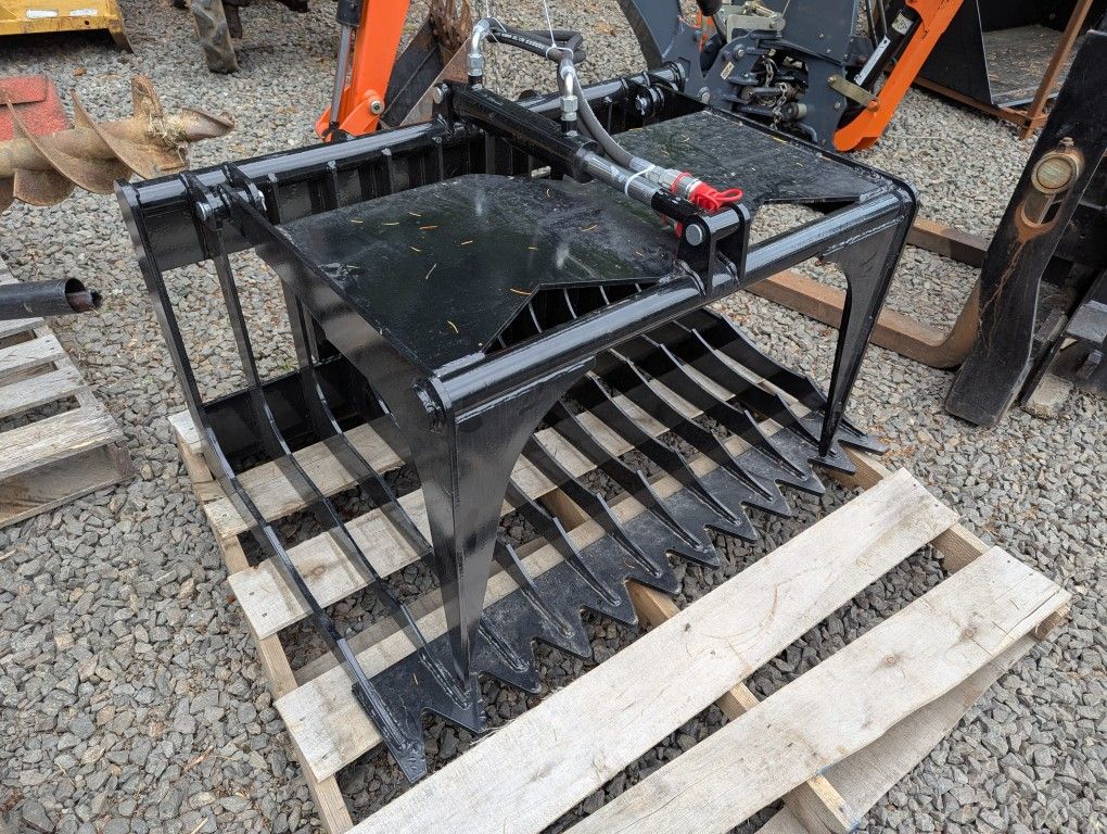 44" Mini Skid Steer Skeleton Grapple