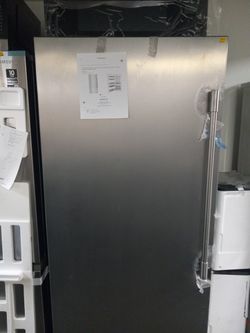 Frigidaire Professional Freezer