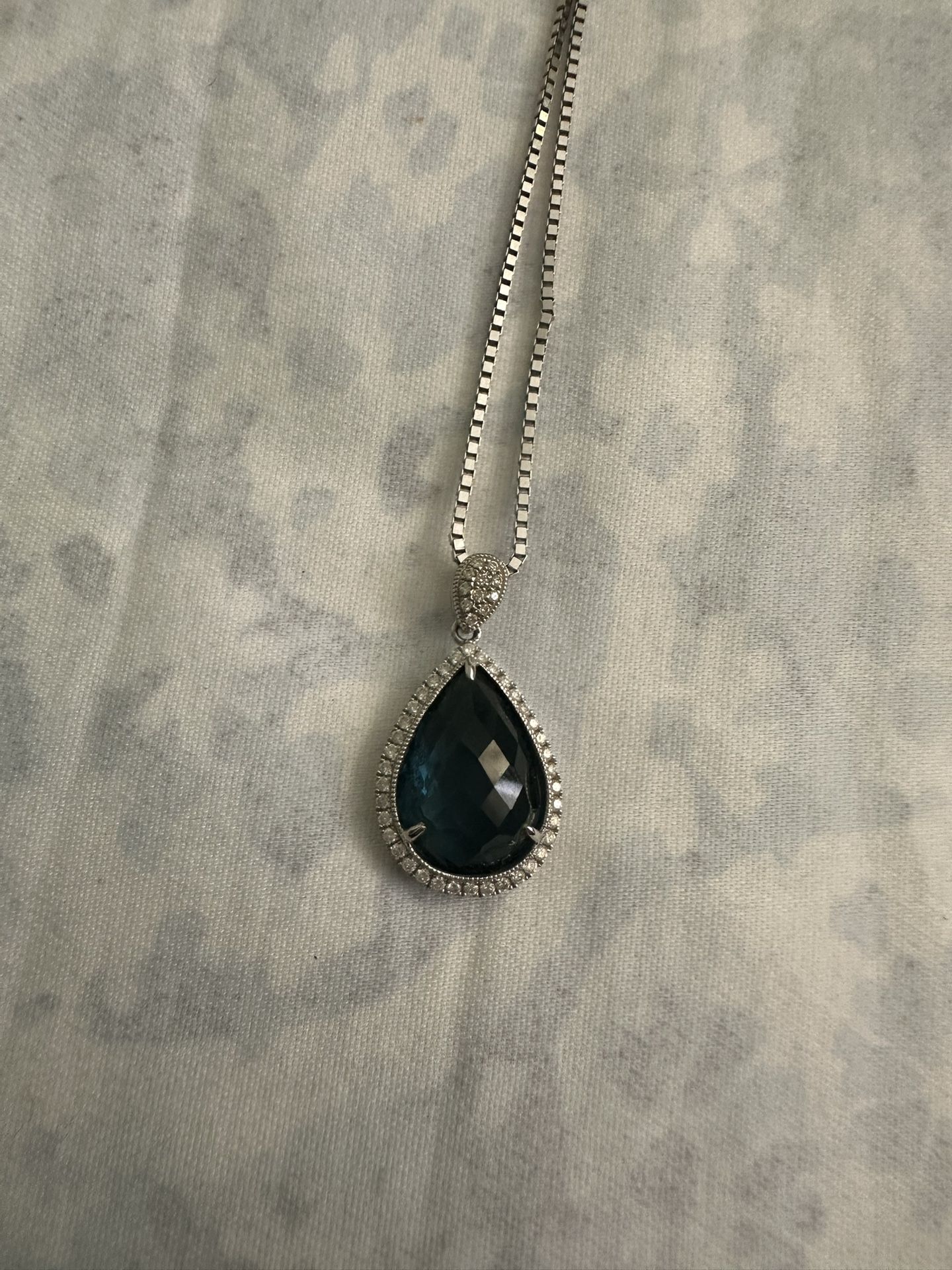 Pear Cut Sapphire & Diamond Pendent 