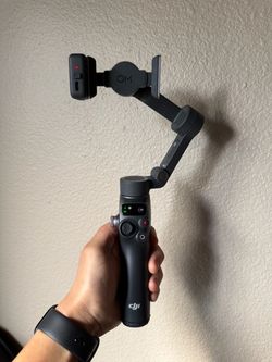 DJI osmo mobile 8 phone gimbal stabilizer