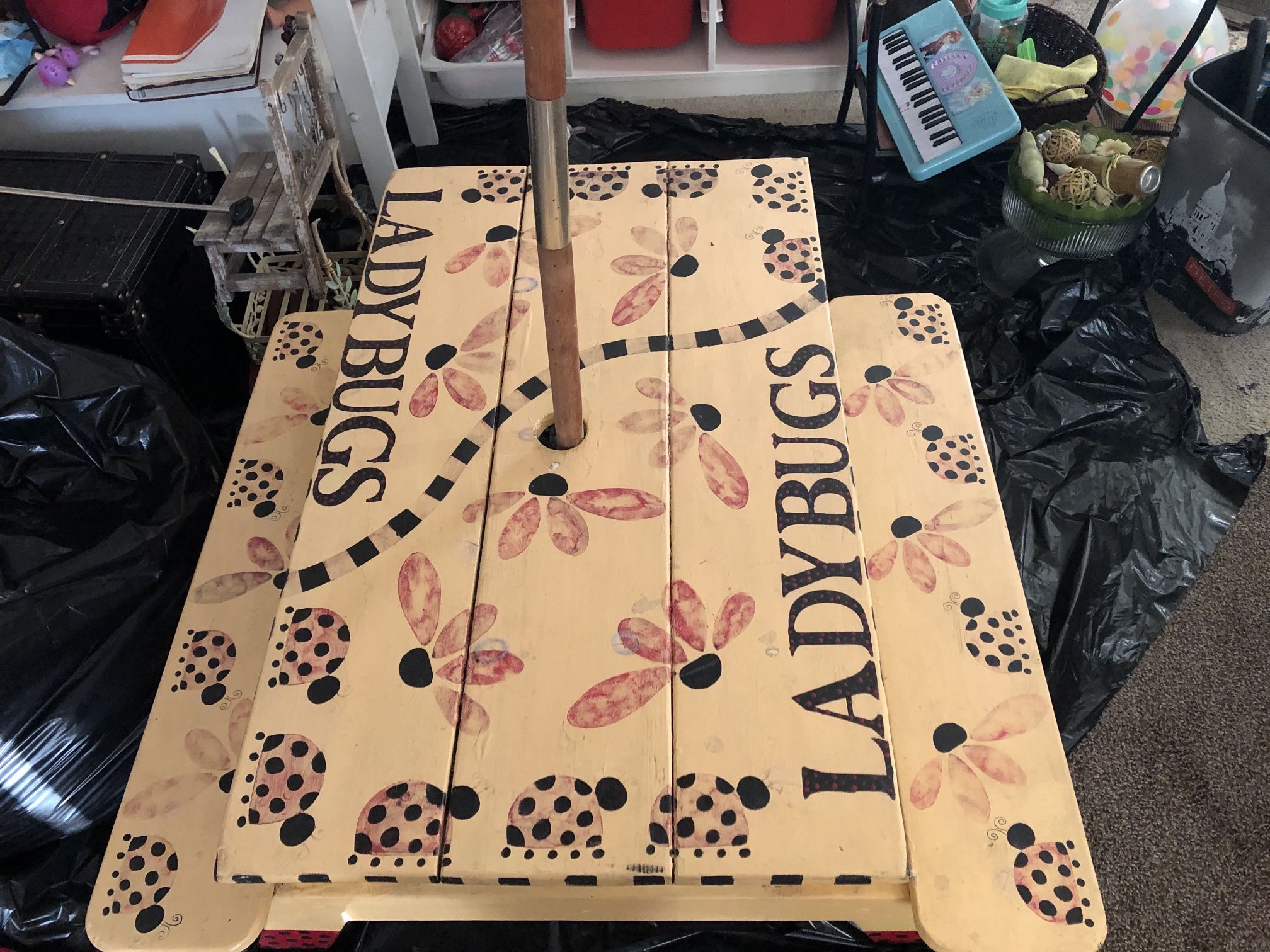 Kids Table