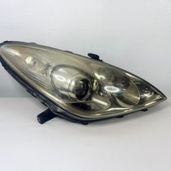 2005 - 2006 LEXUS ES300 / 330 HID RH PASSENGER SIDE HEADLIGHT OEM