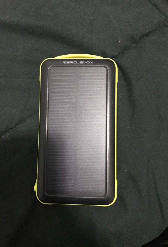ZEROLEMON 20,000 mA portable battery