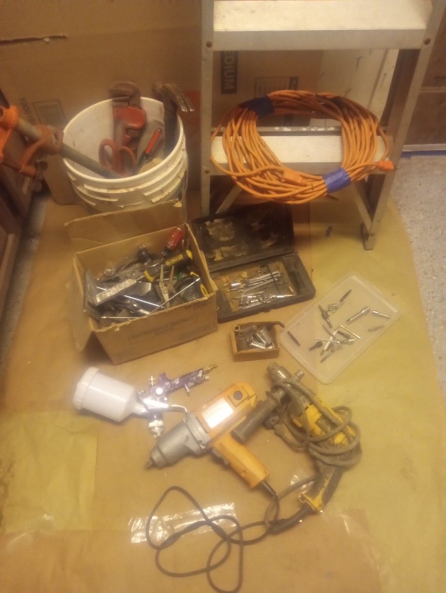 Tool Bundle And Aluminum Ladder