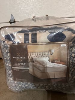 Queen comforter