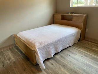 Vintage Mid Century Modern 1960s Full Size Bed Mattress Frame