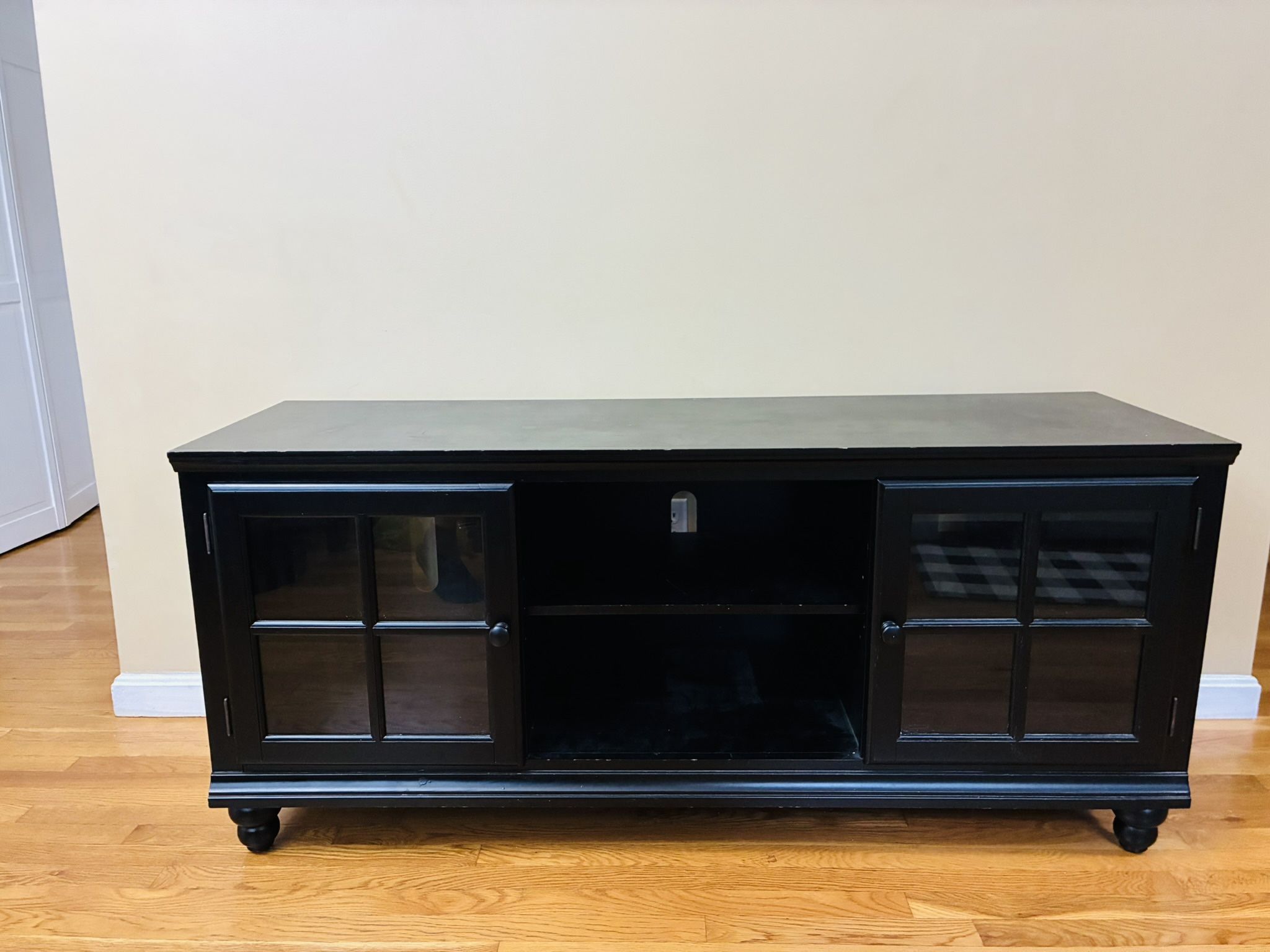 TV Cabinet
