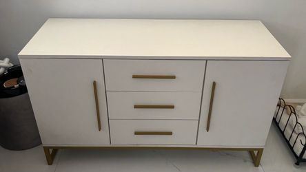 Mueble muy buenas condiciones