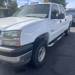2004 Chevrolet Silverado 2500 HD