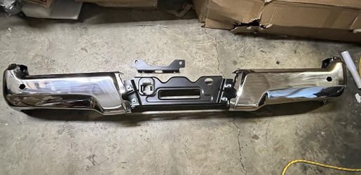 LA Zona Auto Parts 2017 to 2022 Ford F250 F350 Rear Chrome Bumper defensa tracera Cromada With Sensors 