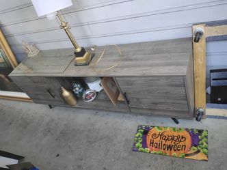 Tv stand great condition moving need to sell Monday trash