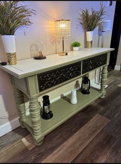 Farmhouse CouchTable with Drawers and Lower Shelf