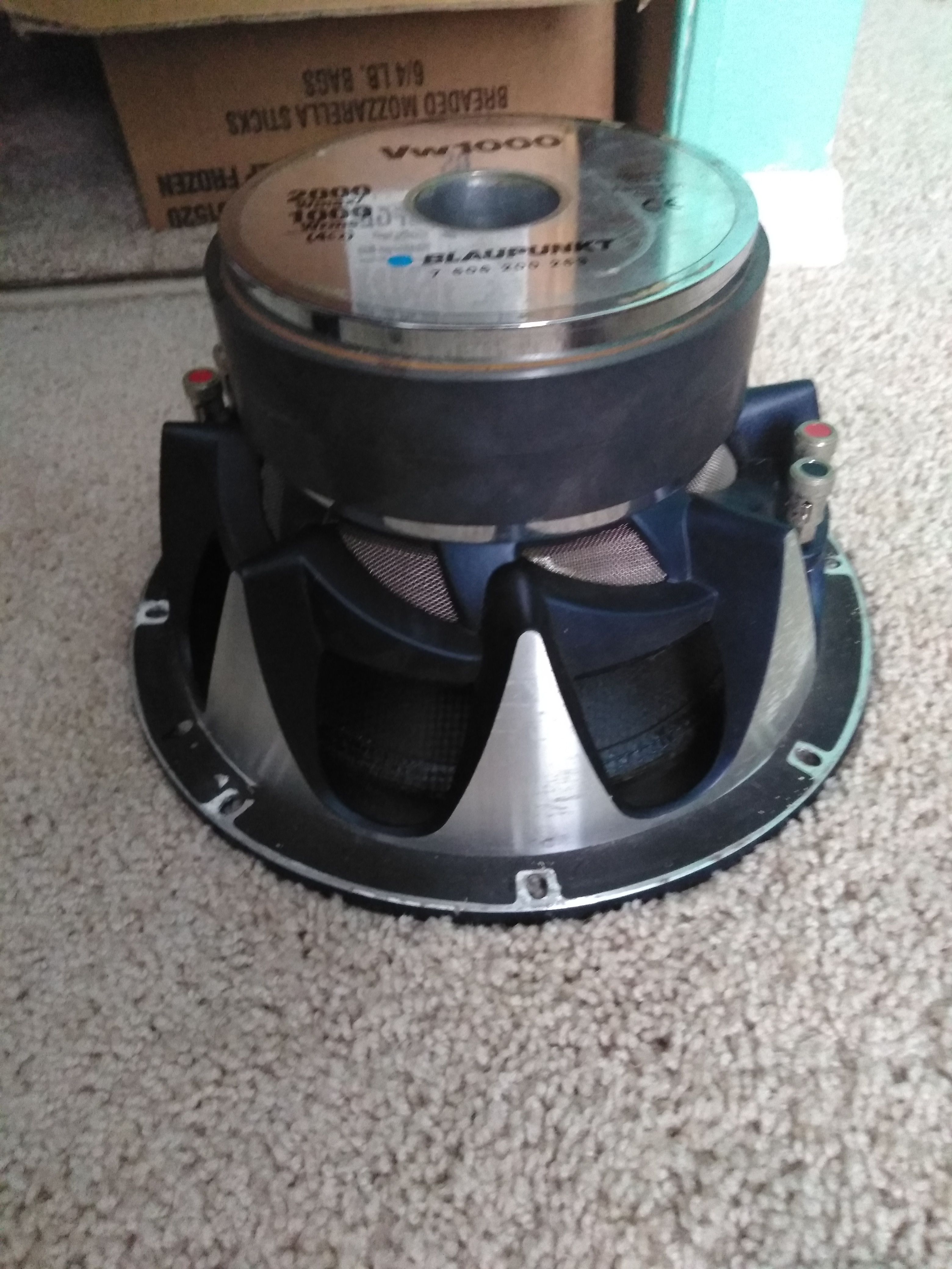 Blaupunkt velocity series 10 Vw1000 4omns super laud