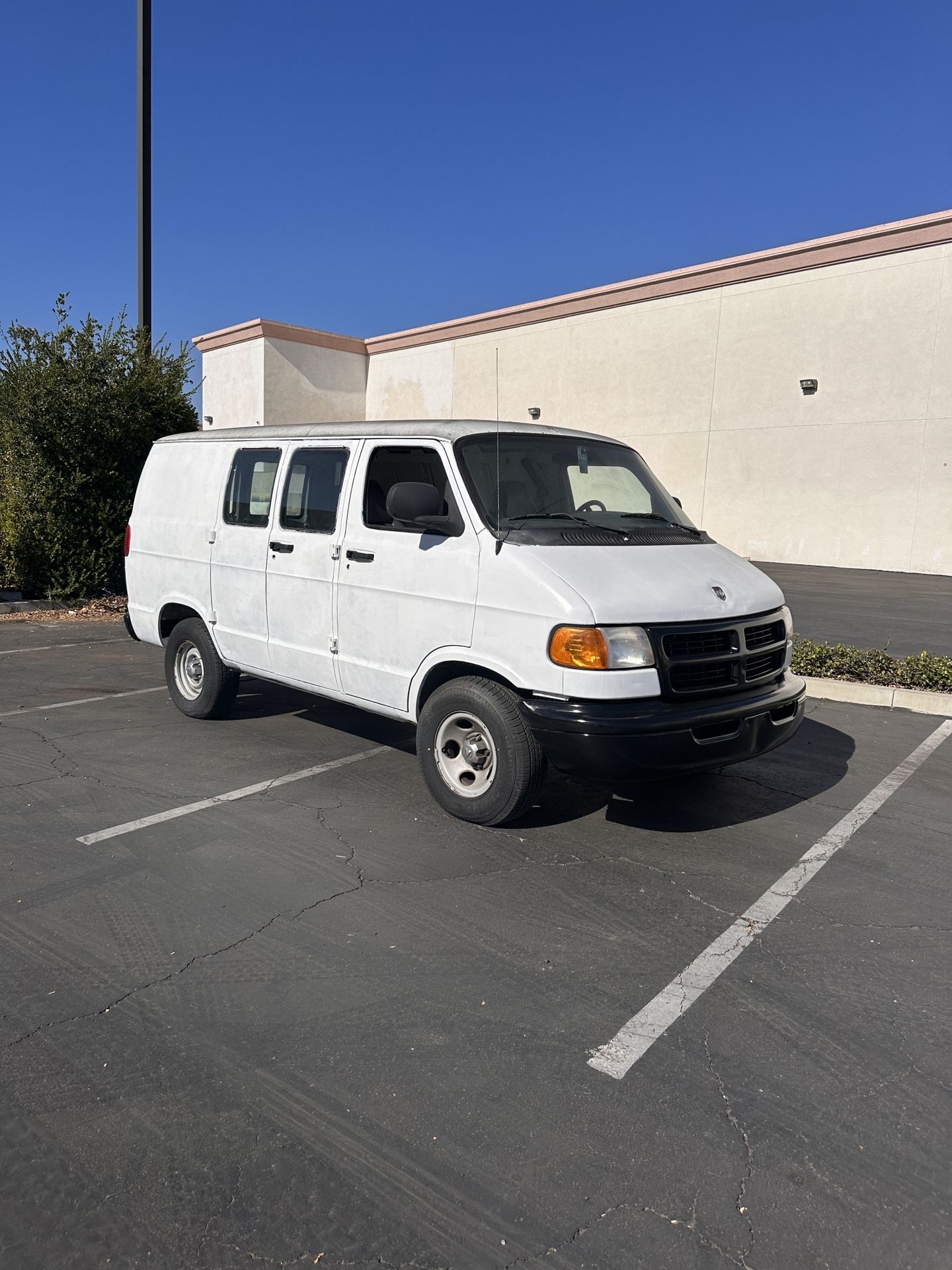 1998 Dodge Ram Van