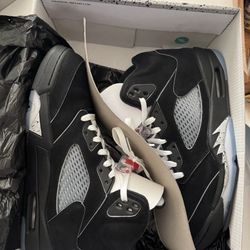 Jordan 5 retro og black metallic reimagined 2025