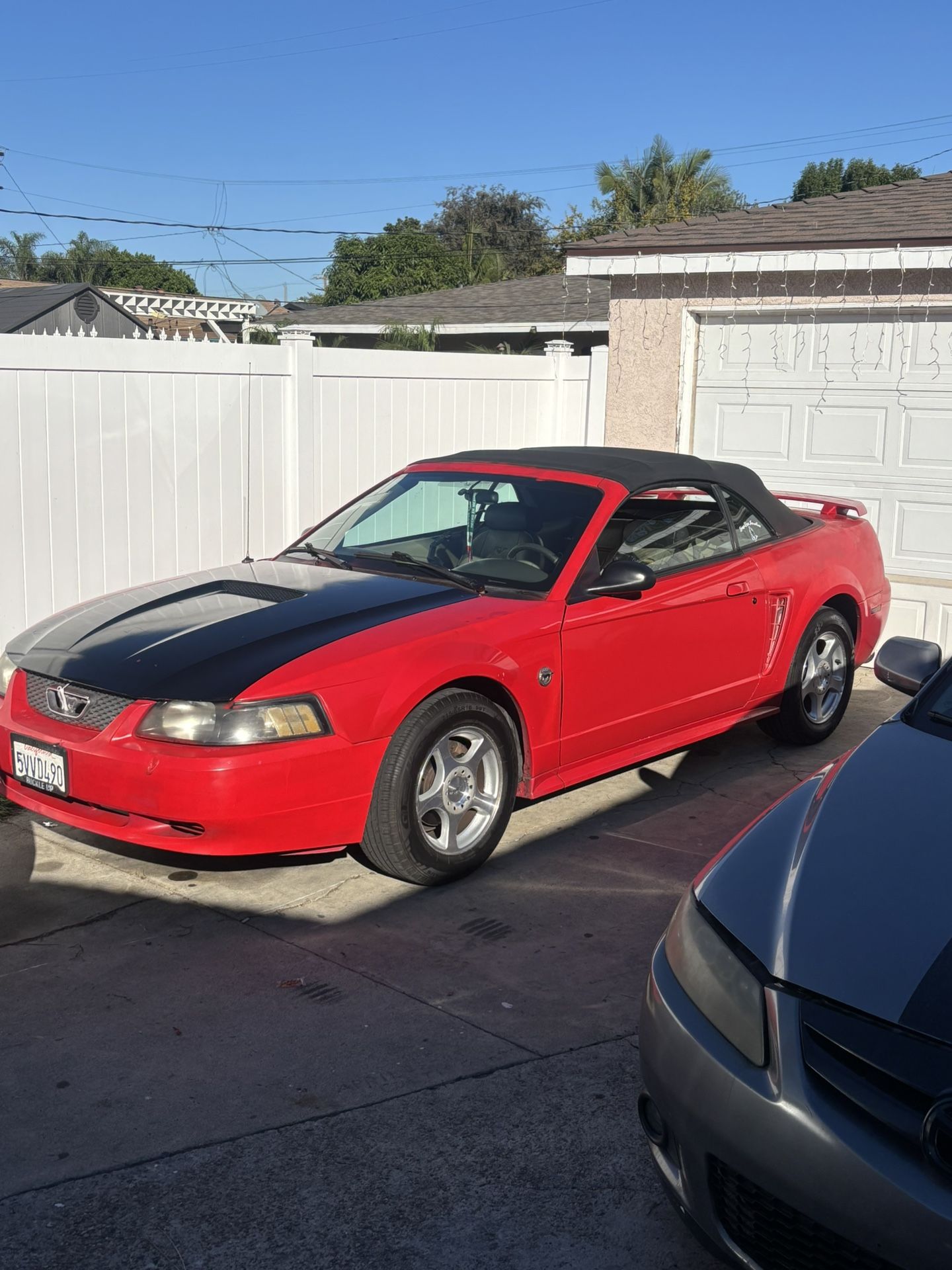 2004 Ford Mustang