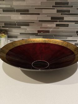 Red And Good Decorative Plate