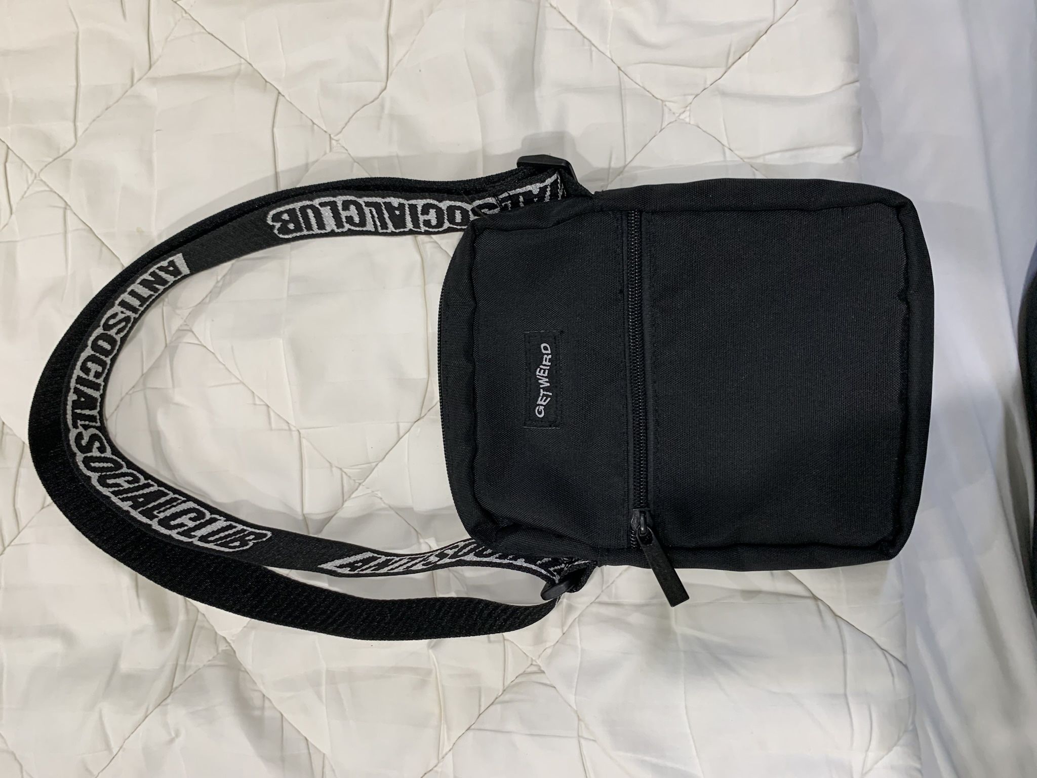 Shoulder/Crossbody Bag for Sale in Long Beach, CA - OfferUp