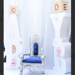 Kids Throne chairs 